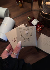 COLLIER HAILEY INITIALE