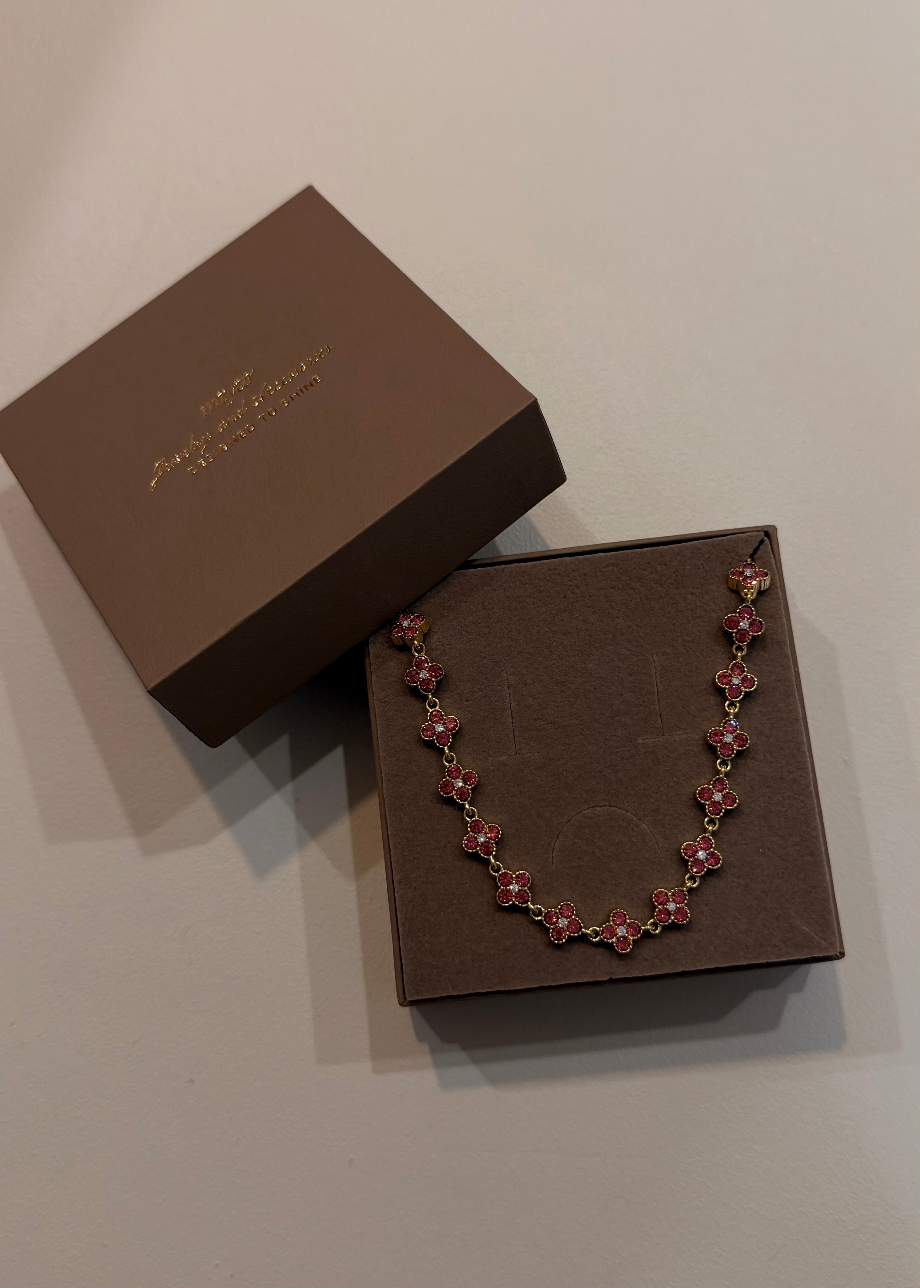 COLLIER DIANA FUSHIA