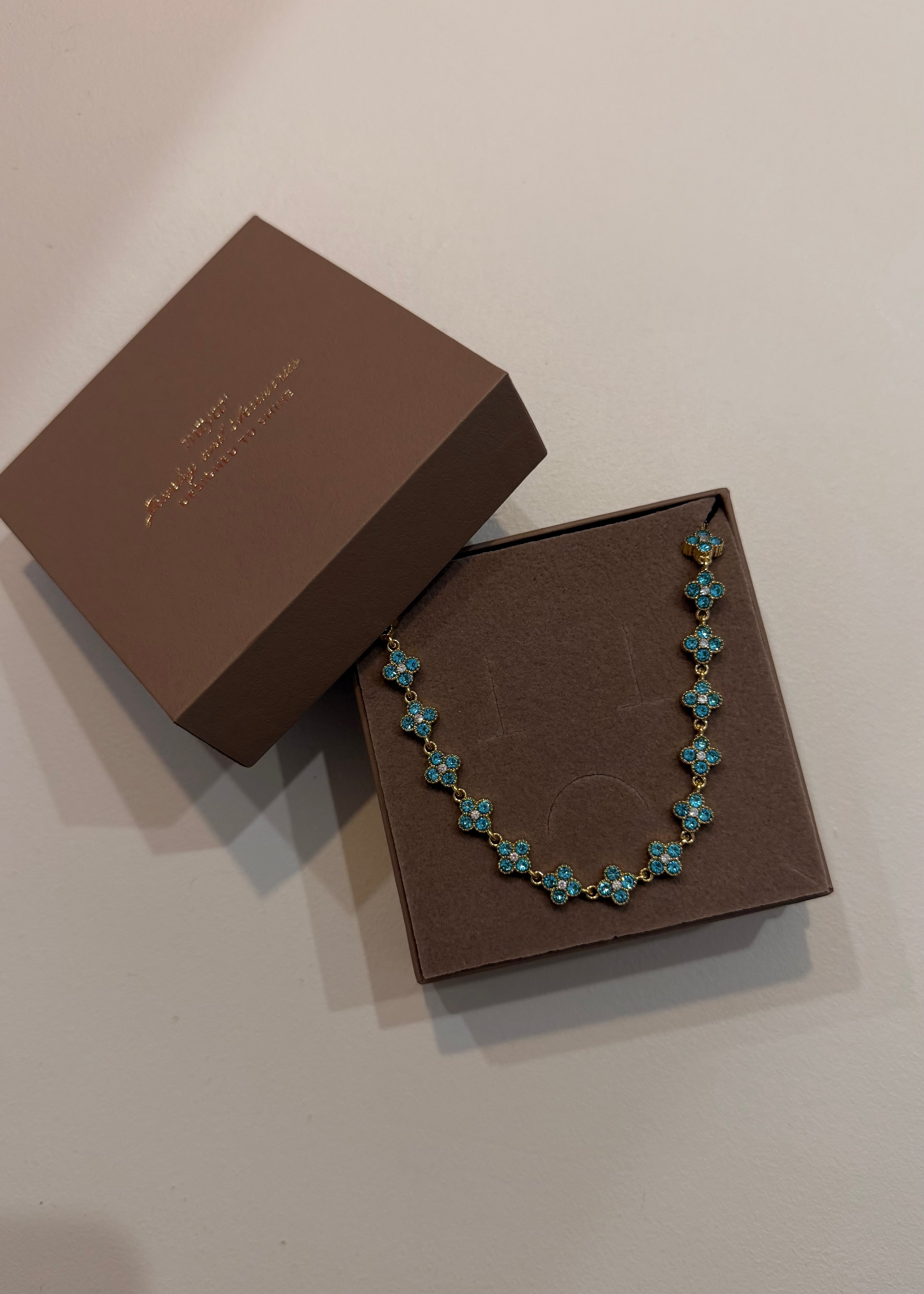 COLLIER DIANA AZUR