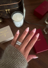 BAGUE KARLA