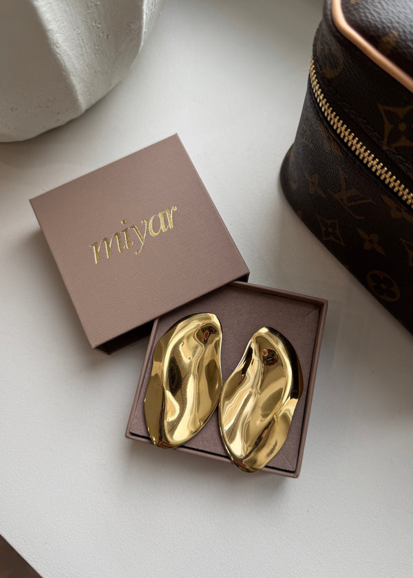 BOUCLES D’OREILLES DESIGN