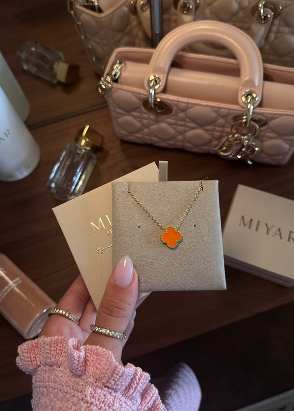 COLLIER FIDJI ORANGE