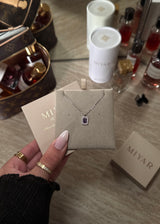 COLLIER ADRIA