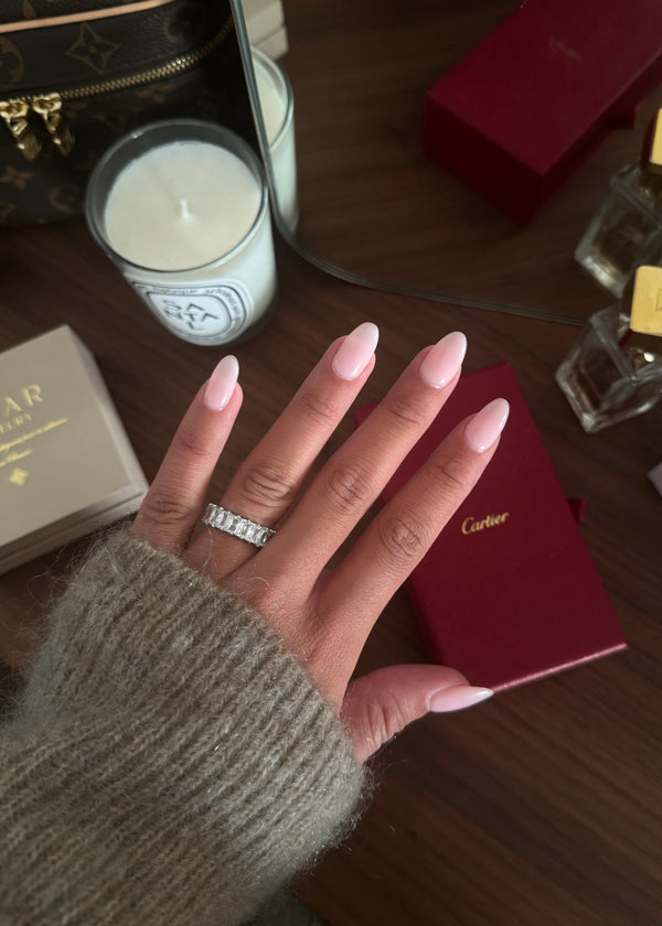 BAGUE KARLA