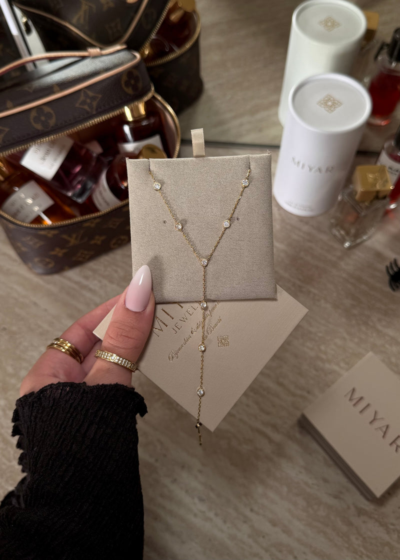 COLLIER SUNNY